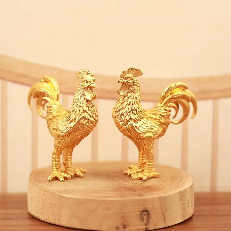 1Pcs Alloy Rooster Figurine Intricate Golden Feathers Home Decor Office Gift Table Ornament Tea Pet