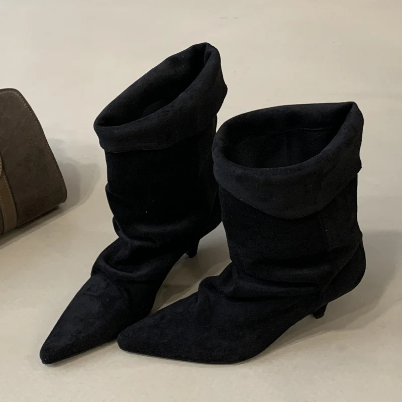 Eilyken مصمم خمر تحولت أكثر من حافة حذاء من الجلد النساء أشار تو رقيقة أحذية كعب منخفض قصيرة بوتاس Zapatos De Mujer #1