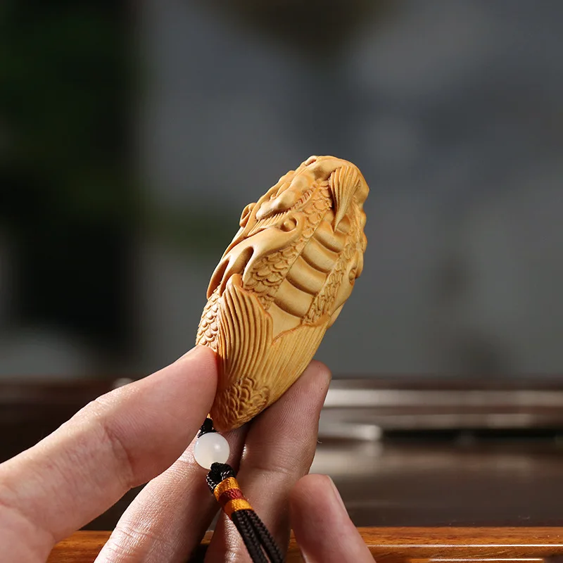 LS080 - 7*3*3 CM Hand Carved Boxwood Netsuke - Pretty Dragon Fish