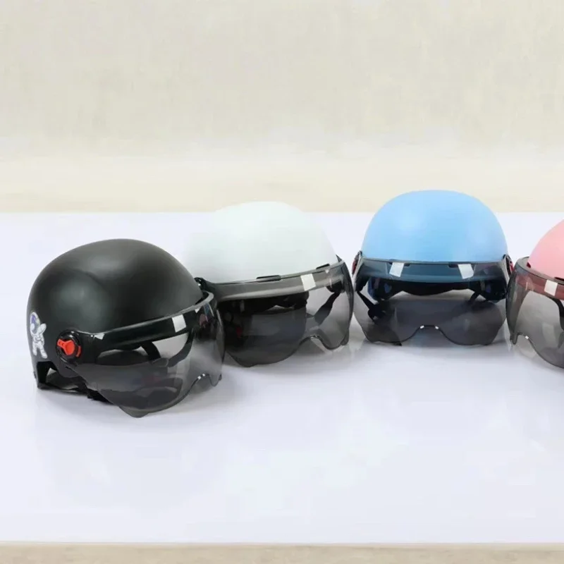 New Summer Riding Lightweight Safety Protection Motorcycle Helmet Half Helmet Adult Four Seasons General Purpose Casco Moto