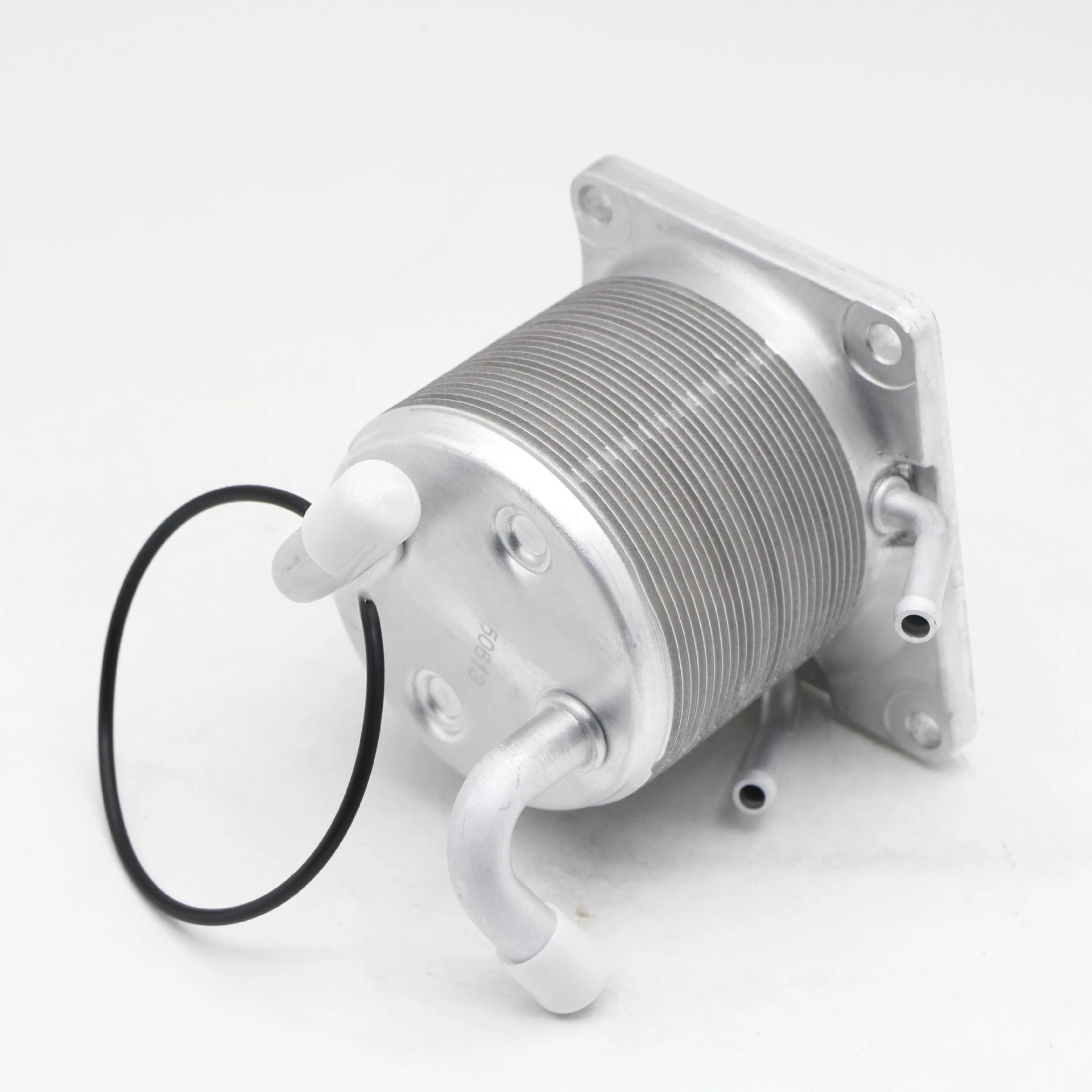 

Аксессуары для автомобилей: Заводской стандартный масляный радиатор (охладитель масла) 216061XF0A