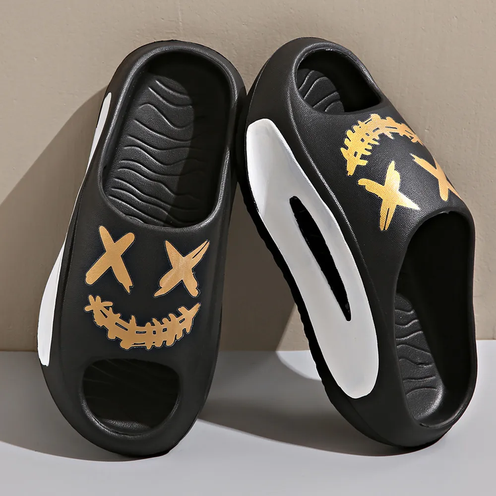 Men's Slippers Summer EVA Non-slip Slides Fashion Slippers Unisex Comfortable Men's Slides Hole Sandals Outdoor Indoor Shoes