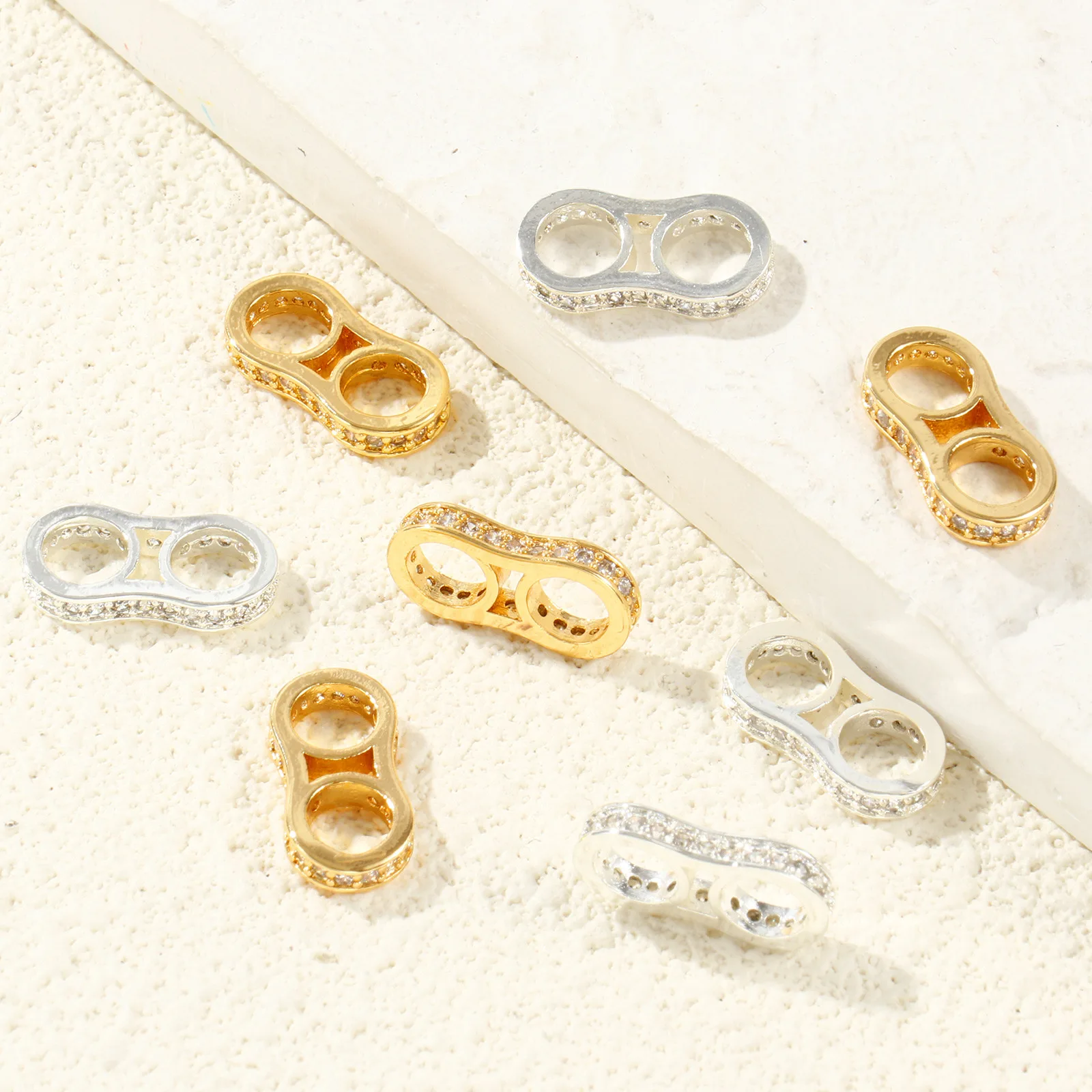 2 Stück Messing-Mikro-Pavé-Abstandshalterperlen für DIY-Armband-Schmuckherstellung, 2 Löcher, Unendlichkeitssymbol, klare Strass-Steine, 17 mm x 3 mm – Detail 7
