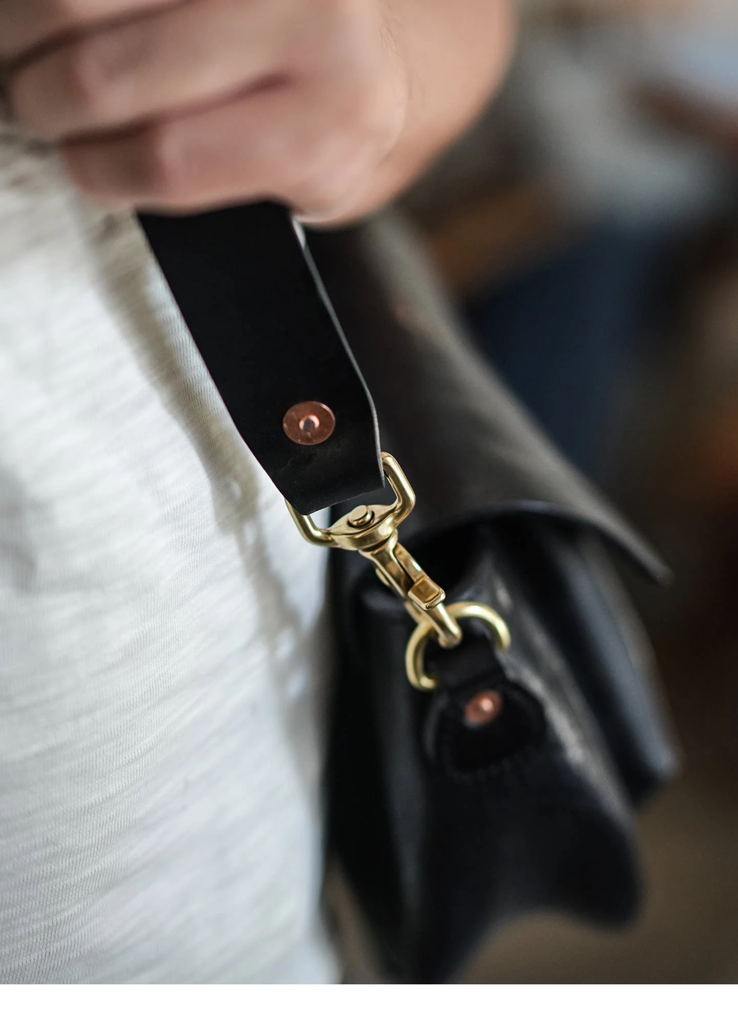 Handgefertigte Herren-Umhängetasche aus echtem Leder für Mode-Designer, Wochenend-, Alltags-, Arbeits- und Party-Luxus, aus Rindsleder der ersten Schicht – Detail 8