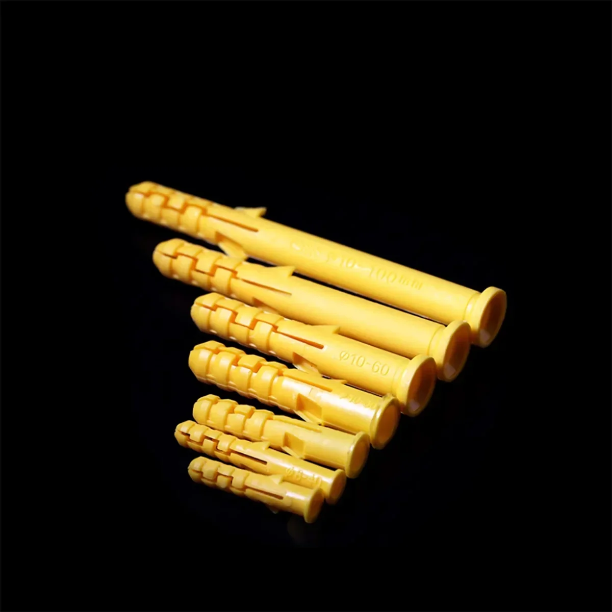 PP Plastic Yellow Croaker Screw Expansion Pipe Drilling Plug Anchor Bolt 6mm/8mm/10mm