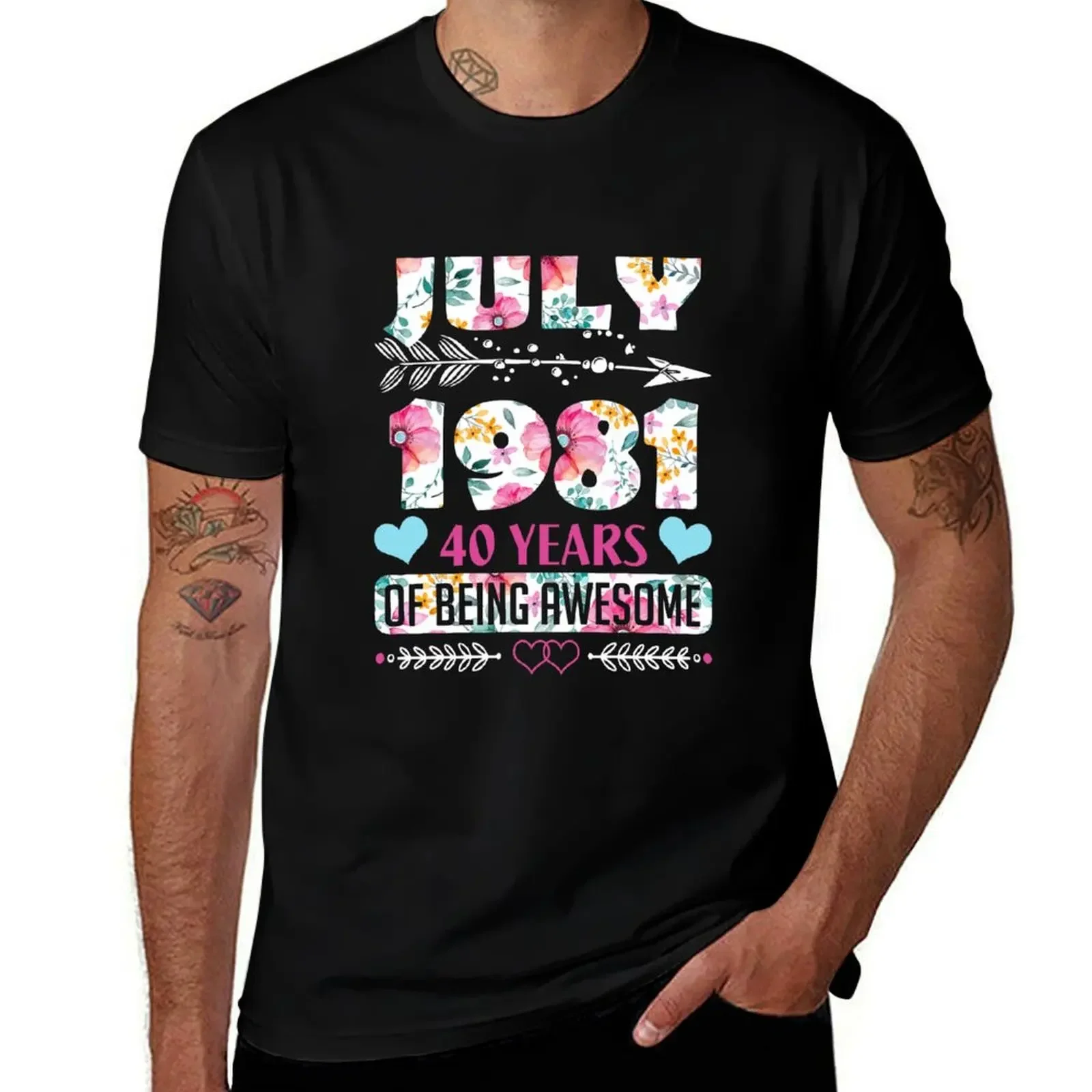 Womens July 1981 40 Years Of Being Awesome Flower Birthday T-Shirt Lightweight Cooling Short Sleeve Tee(4XL 5XL 6XL No shipping)