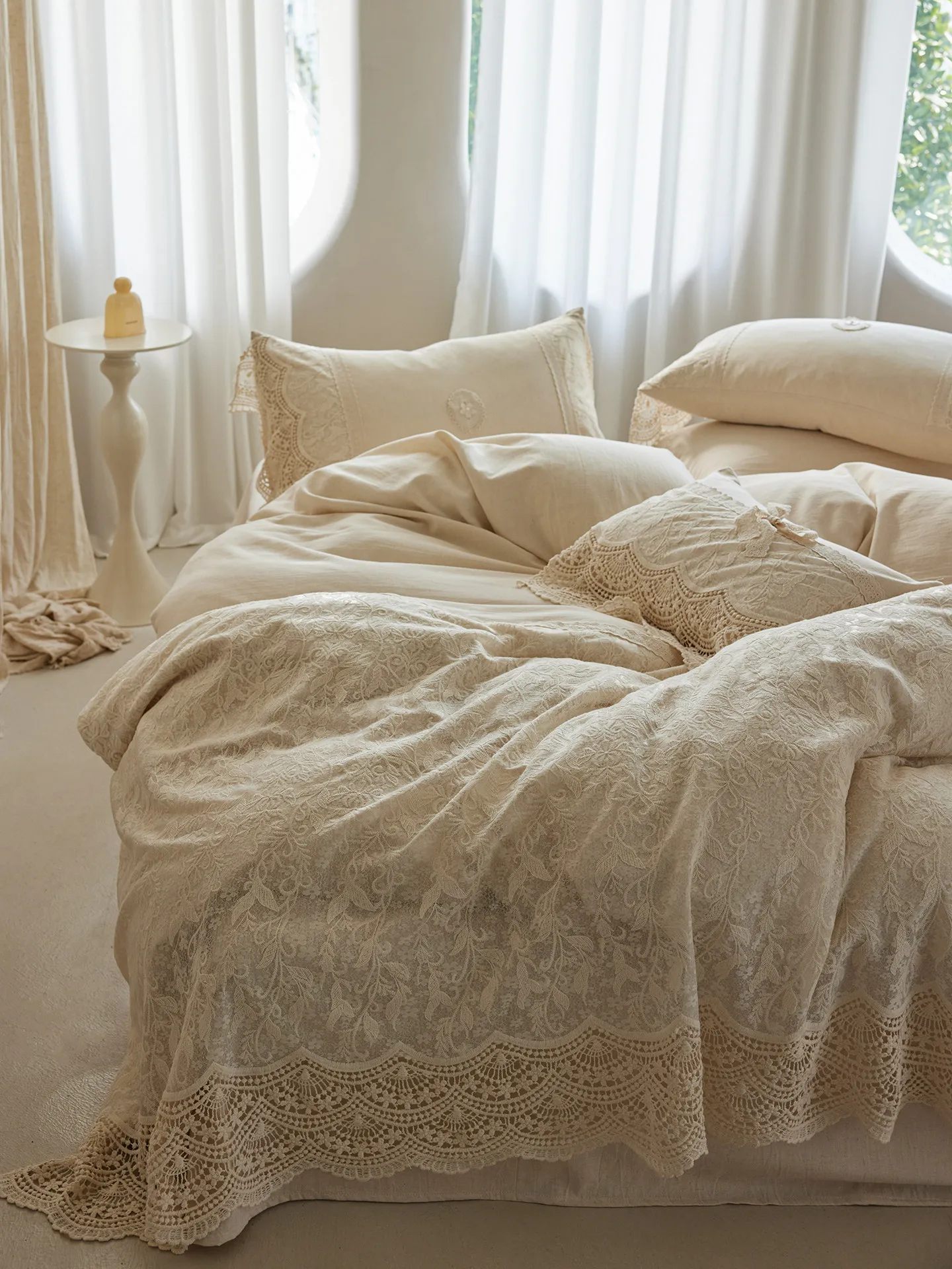 French Luxury Vintage Linen Cotton Bedding Set, Princess Style Lace Embroidery Floral Duvet Cover 4 Piece Set,Romantic Boho Chic