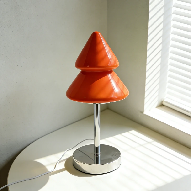 Nordycka lampa stołowa w stylu mid-century, kolorowa, dopaminowa, świąteczna, do sypialni, na stolik nocny, urocza ozdoba dekoracyjna, lampka nastrojowa na święta.