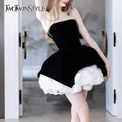 TWOTWINSTYLE Hit Color Spliced Appliques Chic Dress Strapless Sleeveless High Waist Party Sexy Mini Dresses Female Fashion New