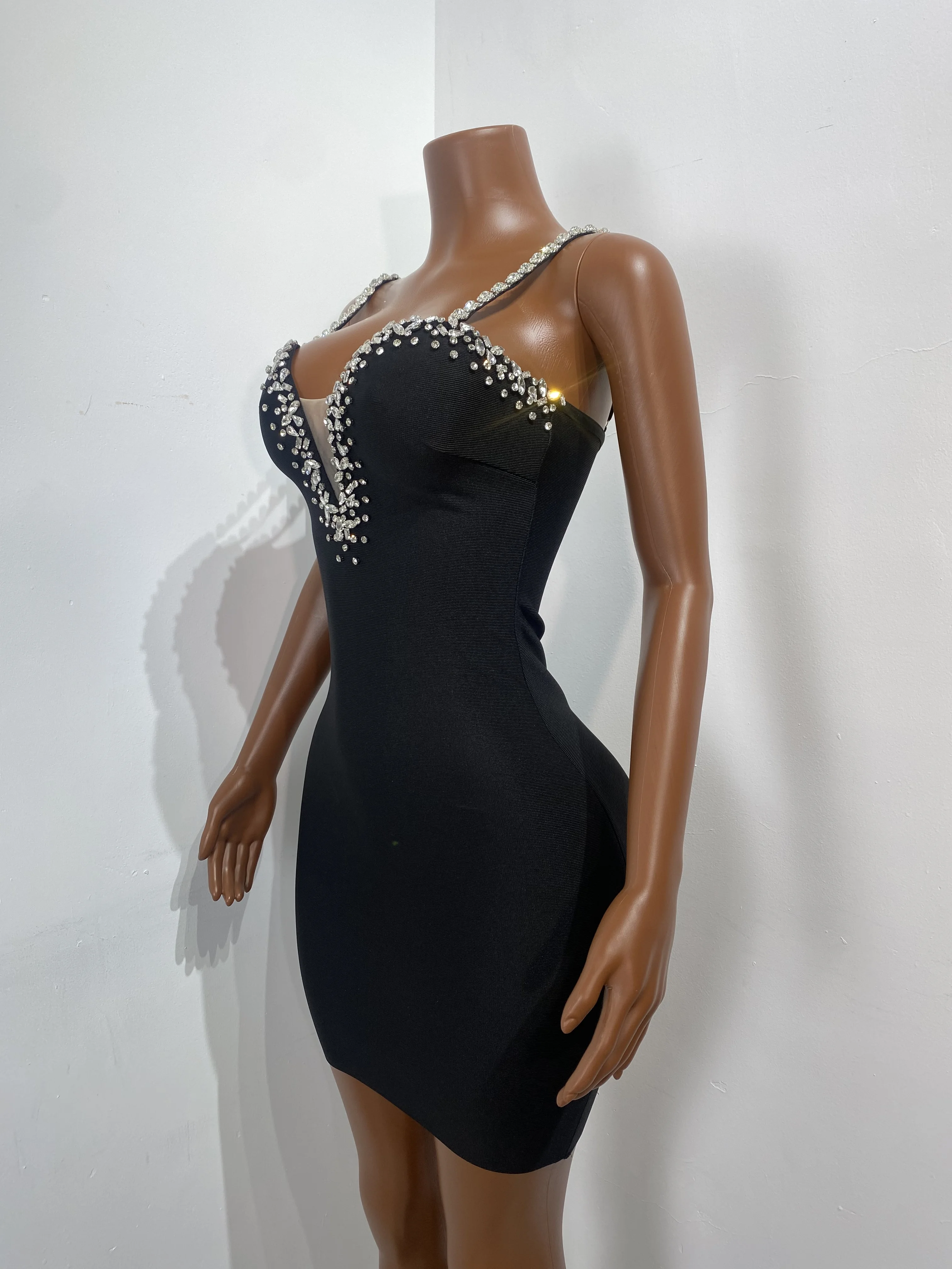 Femmes Sexy col en V diamants perles noir Mini moulante robe de pansement fête d'anniversaire vêtements d'extérieur tricoté moulante vêtements