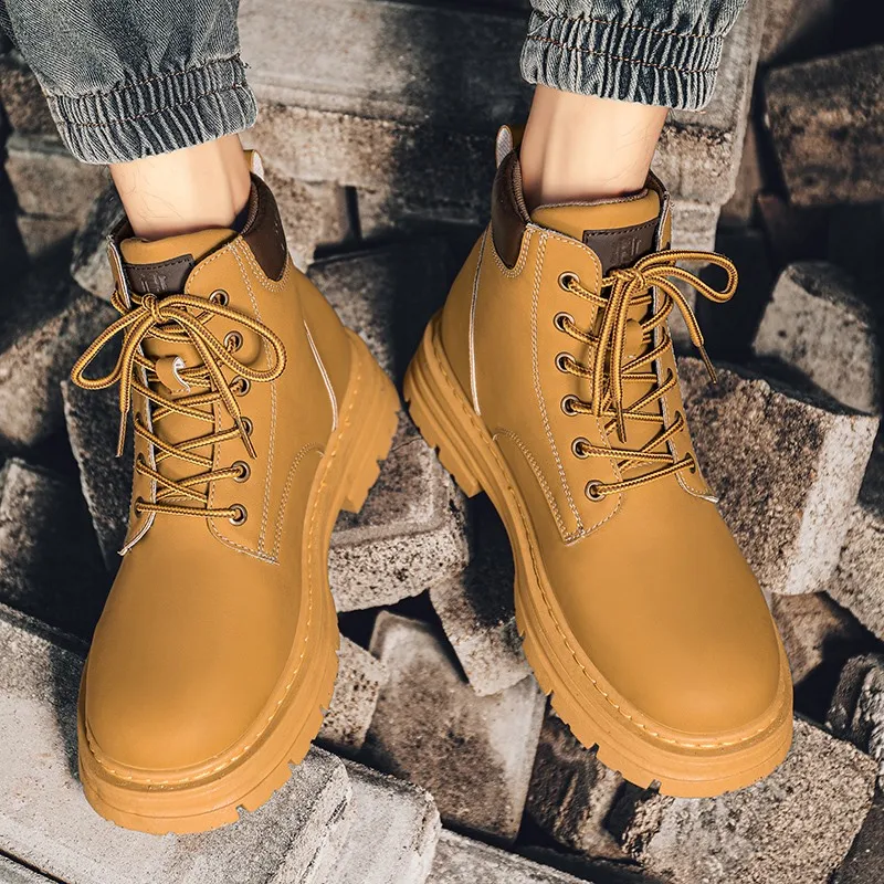 Men\'s high top boots four season outdoor work shoes anti slip and comfortable yellow boots fashion British casual leather boots