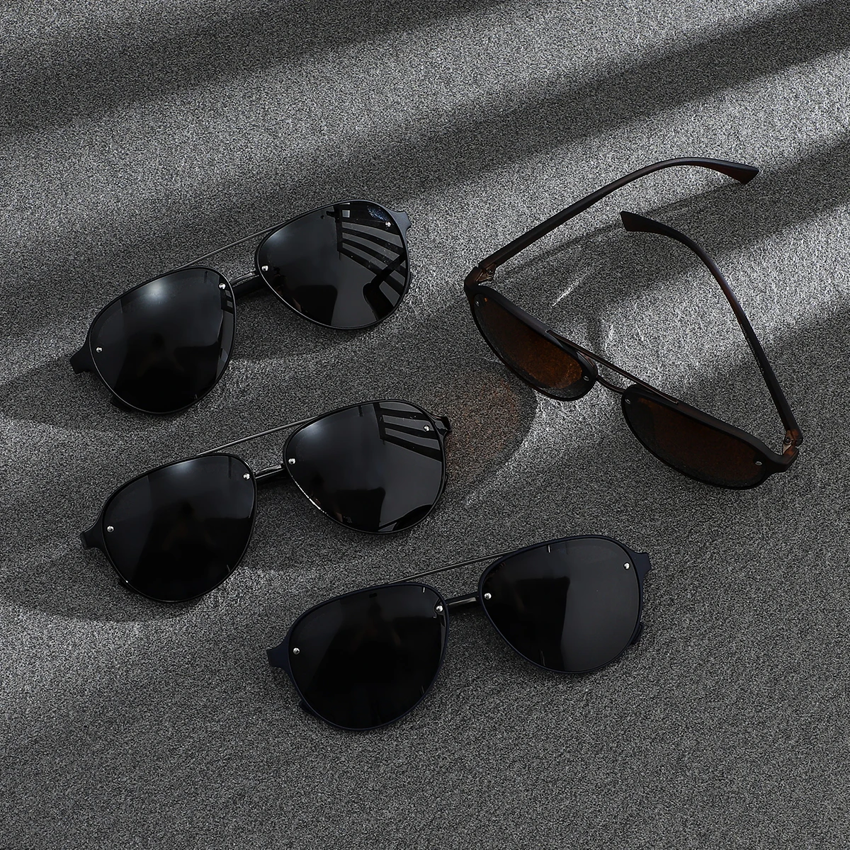 CHALK Polarized Men's Sunglass - Vintage Fashion Runway ulasan dan harga
