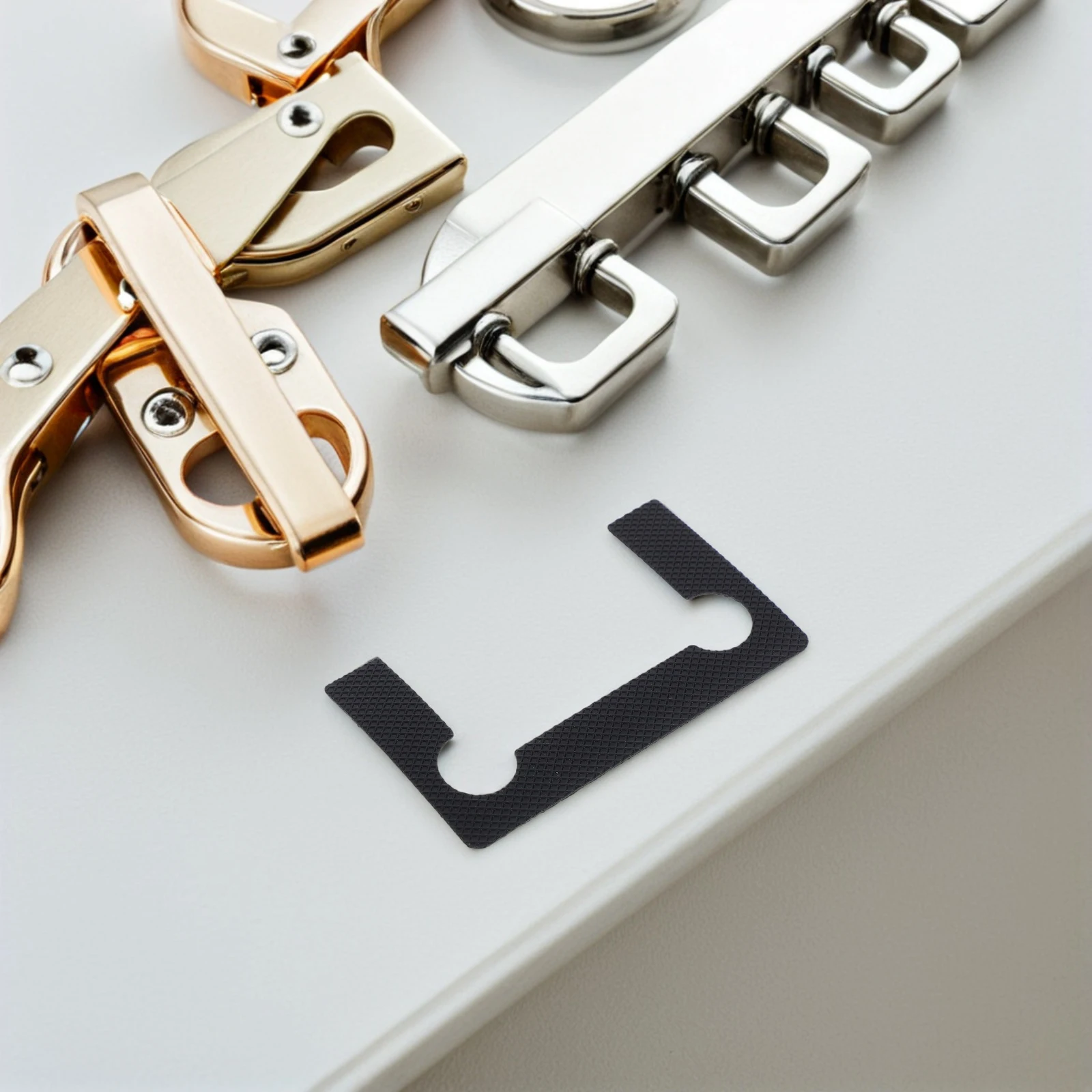 10Pcs Transparent Bathroom Clamp Pads Strong Plastic Door Hinge Protector for Glass Shower Panels Fixed Panel Glass Clamp