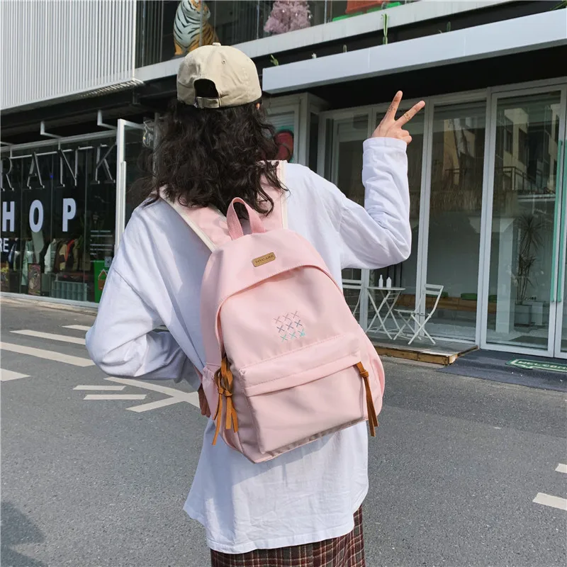 The new backpack female Korean student schoolbag fashion simple leisure all-match outdoor travel backpack backpack women