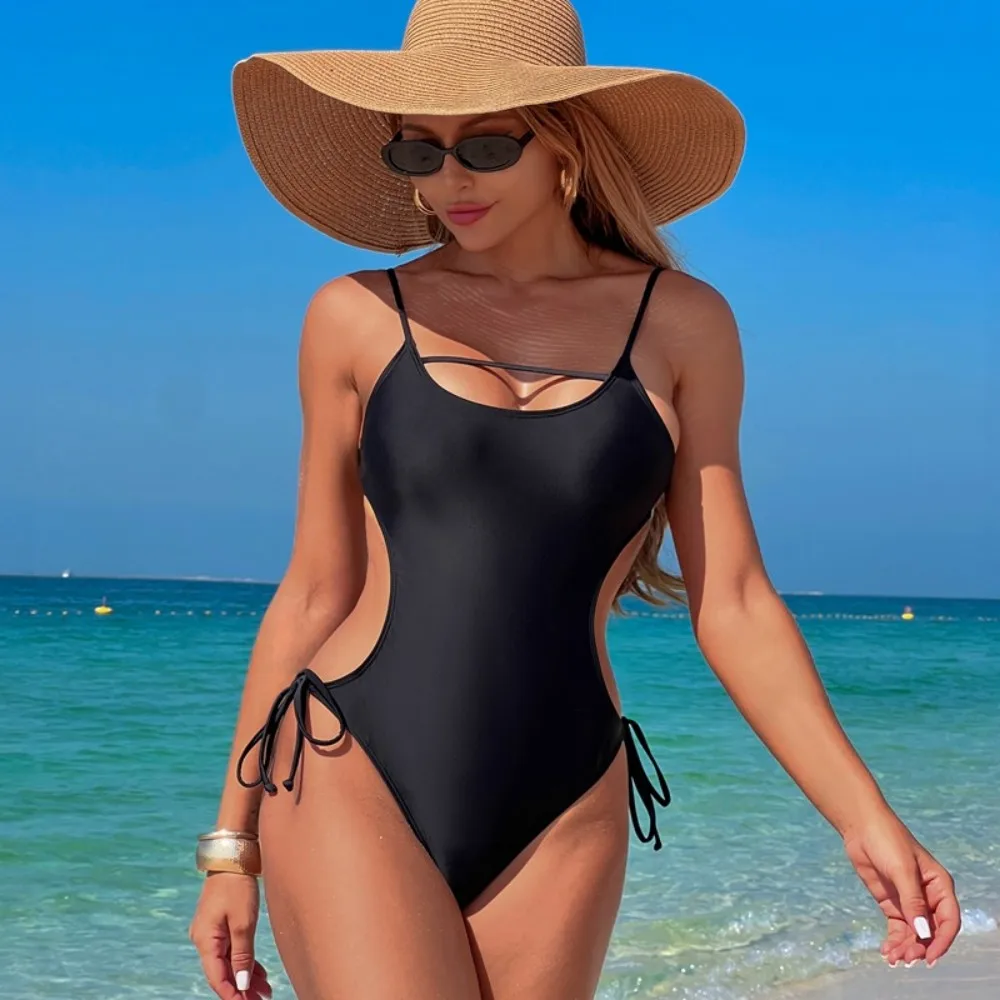 

Quick drying Swimsuit New Sexy women's one-piece vacation HotSpring Beach Resort Backless Swimwear