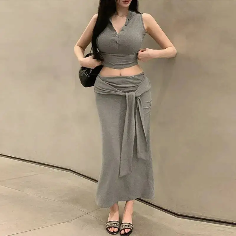 Korea Pure Desire Sexy Body-Flattering Feminine Waist-Exposing Sleeveless Top + Tie-Up Half Skirt Two-Piece Skirts GK5M