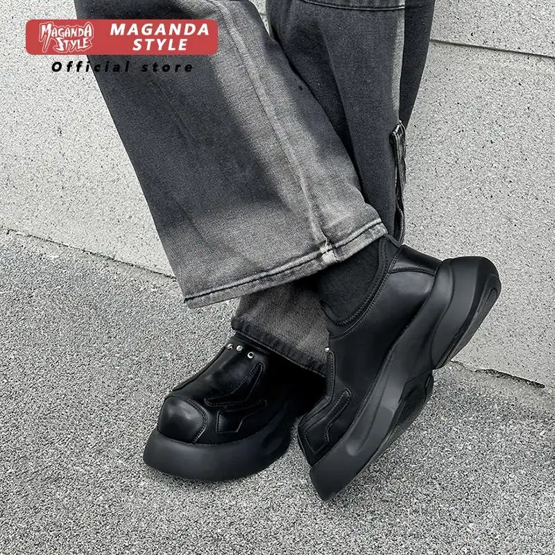 

Couple lazy loafers with a 5cm height increase, leather derby shoes with upturned toe, men's niche big toe Mickey leather shoes