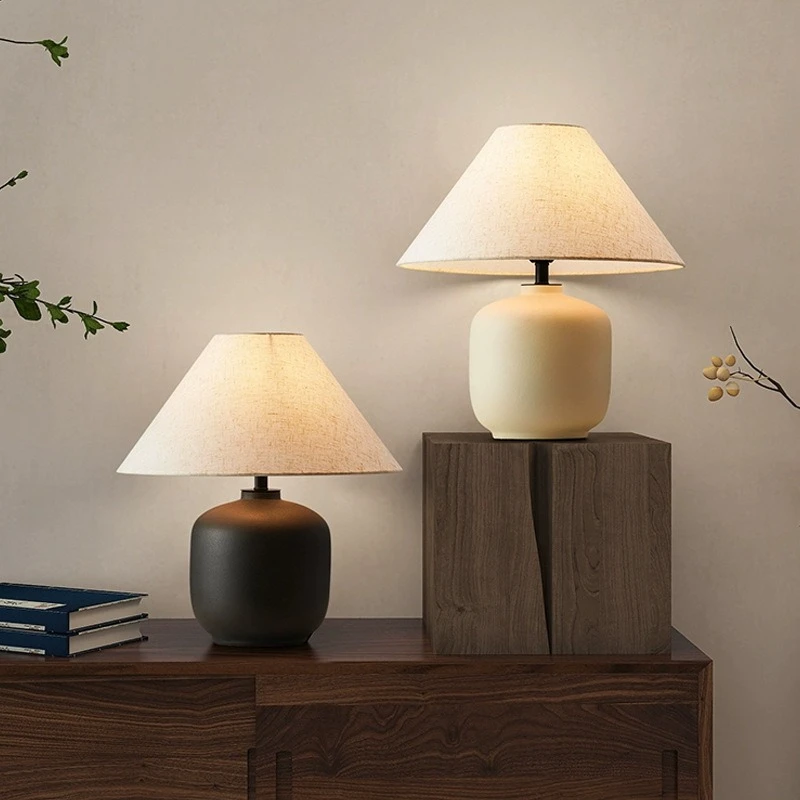 Japanese Wabi-Sabi Style Ceramics Floor Lamp for Study Bedsides LED Reading Table Lights Court Pottery Jar Delicate Illumination