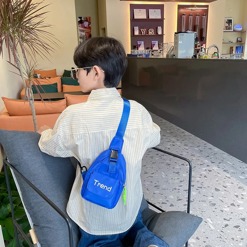 Borsa a tracolla per bambini lettera Zipper ragazzi e ragazze Mini borsa a tracolla nuova borsa per studenti leggera tendenza da viaggio per il tempo libero All-match