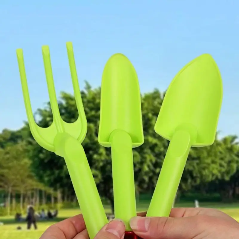 3Pcs Children Sand Digging Shovel Set with Ergonomic Handles for Comfortable Use