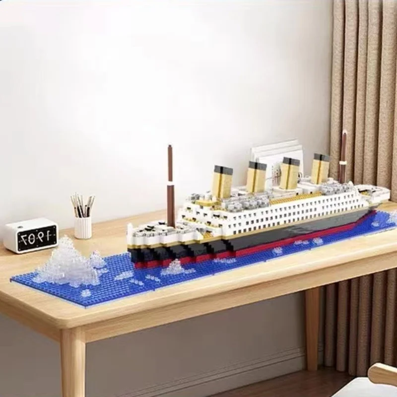 Titanic Ship Building Block Brinquedos, Barcos clássicos, Tijolos Decorações, Presente de Natal, Fã, 2023