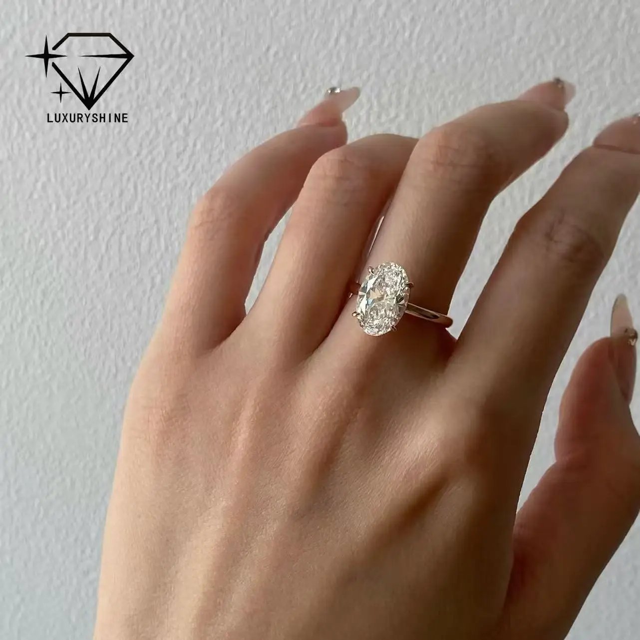 

Luxuryshine 1CT 2CT 3CT 4CT 5CT VS1 Oval Lab Grown Diamond Ring 18K Yellow Gold custom Jewelry Wedding&Engagement Ring