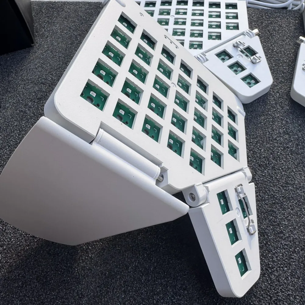 Moonlander Ergodox Kit tastiera divisa Hot Swap 76 tasti Tastiera monomodale cablata personalizzata QMK Keymap RGB VIA Tastiera meccanica