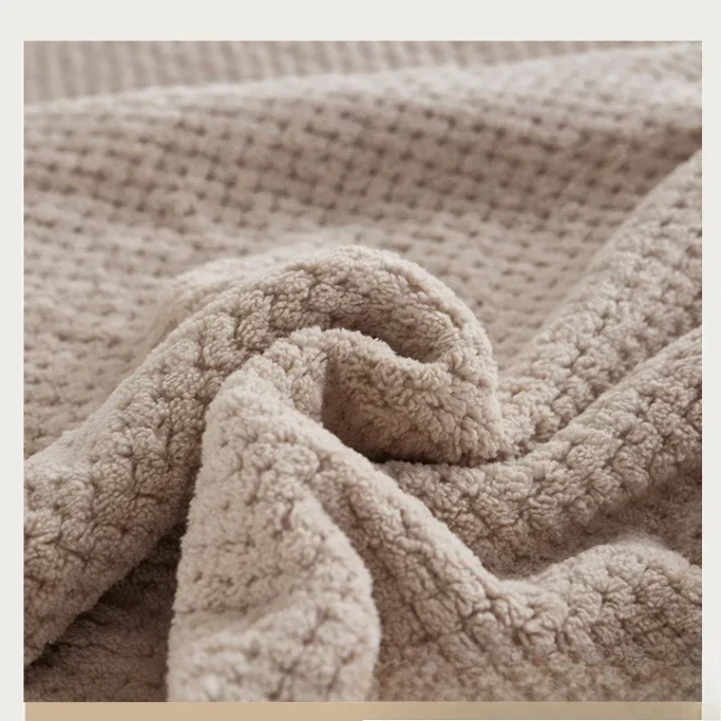 Beauty Salon Bed Sheets with Breathable Holes Thicken Velvet Bedsheets Massage Absorb Water Anti Wrinkle Dust-proof Bed Cover
