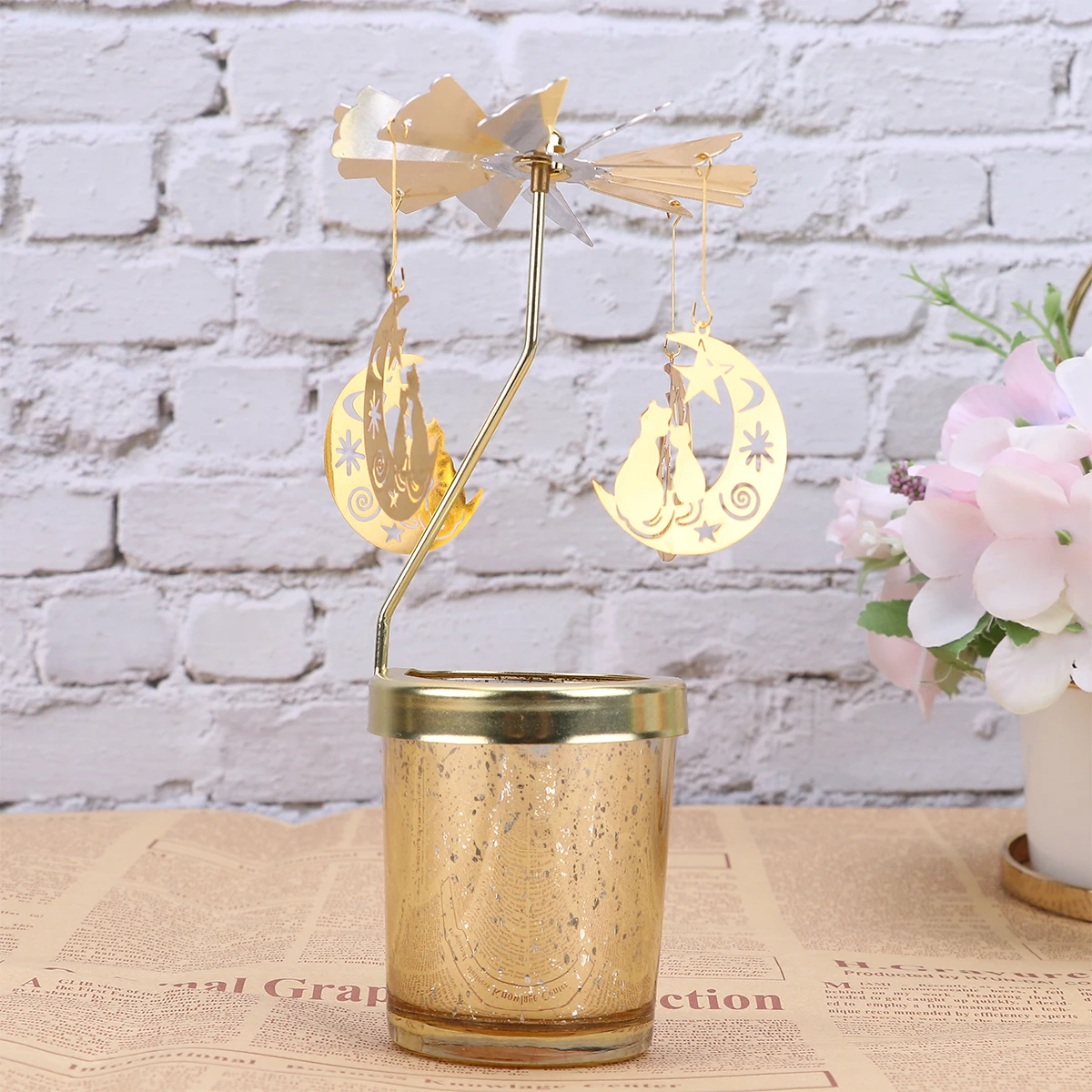 

Premium Glass Candlestick Rotating Elegant Stand Marquee Holder Cup Romantic Office Desktop Decoration Gift