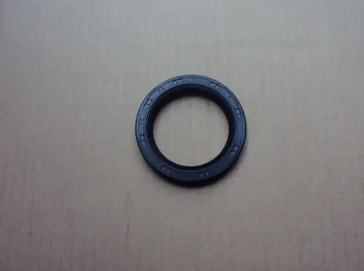 - For Air-cooled diesel Tiller type 178F 186F 105 135 45 * 62 * Walking Seal 8 Spindle Seal