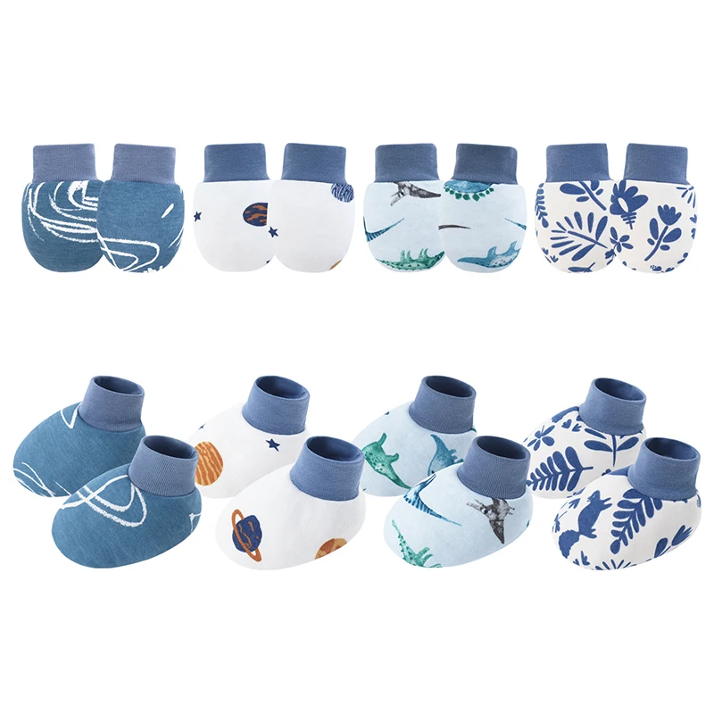 

4Pcs Newborn Boy Girl Soft Cotton Covers Set Anti Scratch Gloves Infant Cartoon Print Foot Cover Mittens Socks Baby 0-6 Months