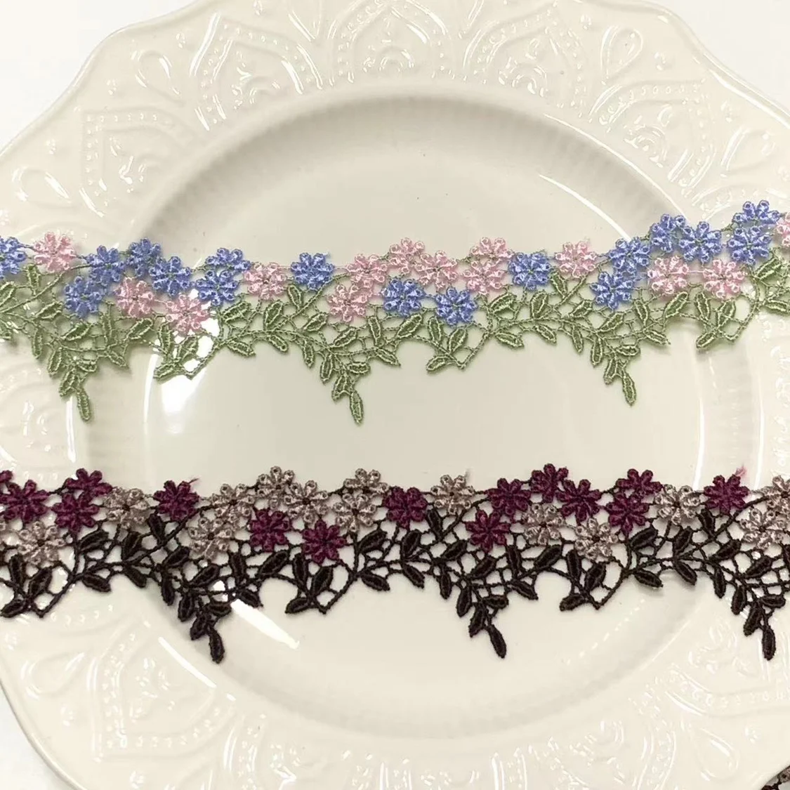 2Meters 4cm wide pink Water Soluble Pretty Lace Trim DIY Sewing Supplie Navy White Lace Fabric Trims Garment Clothes Accessories