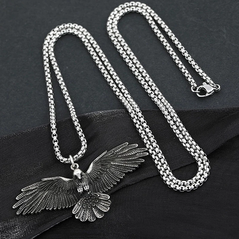 New  Fashion Simple Crow Raven Eagle Men's and Women's Pendant Necklace Gift