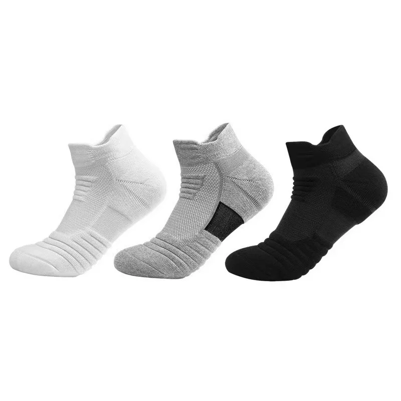 Men Professional Basketball Socks Thick Terry Sole Short Socks Breathable Mesh Anti‑slip Sport Socks for Running Outdoor Fitness view 3