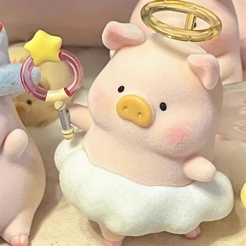 

Lulu The Piggy The Angel's Pig Blessing Lulu Series Лифт Гаражный комплект Кукла Милая модная коллекция игрушек Подарок на день рождения для девочек Игрушка