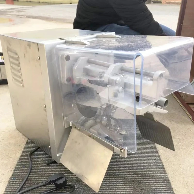 A Cost-Effective Commercial Fruit Peeler, Multifunctional Apple Peeler, Corer, And Cutting Machine
