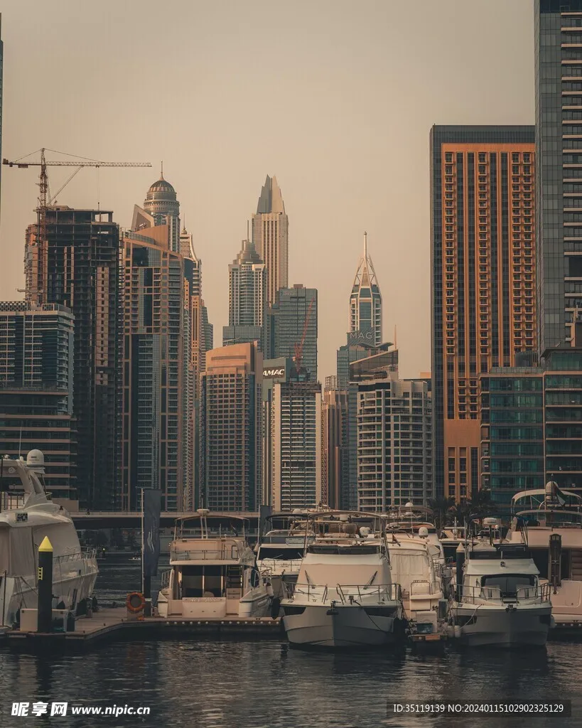 

4pcs 128mm 1/10 Monster Stunt Truck Tire 12mm and 14mm Hex for Trxs MAXX ARRMA Granite KRATON Outcast Tamiya Losi Redcat