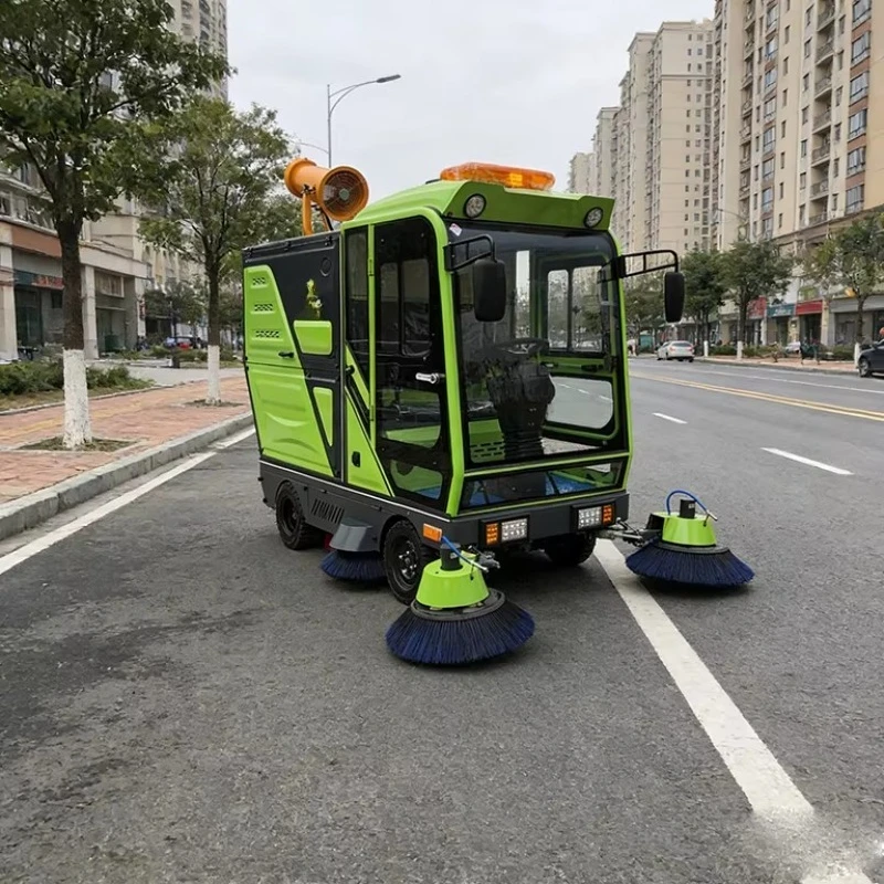 Energy-Saving Vacuum Street Sweeping Vehicle Easy to Operate Driving Full Closed Electric Street Sweeper on Road