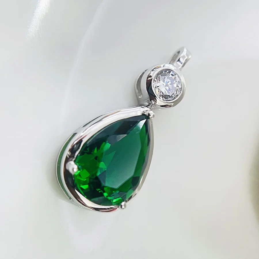 Women's 925 Silver Crystal Pendant Necklace