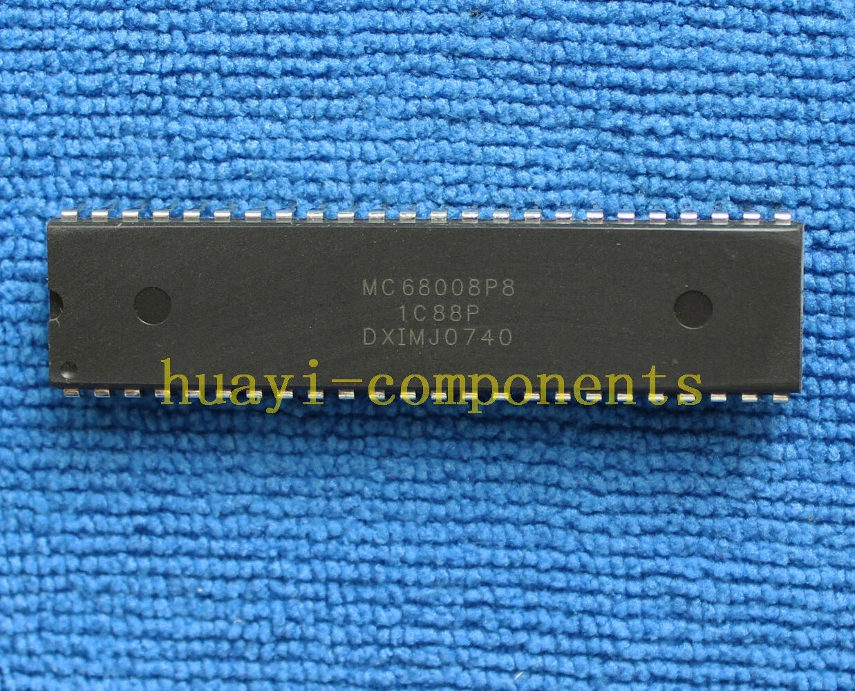 

2pcs/lot MC68008P10 MC68008P12 MC68008P8 MC68008 DIP48