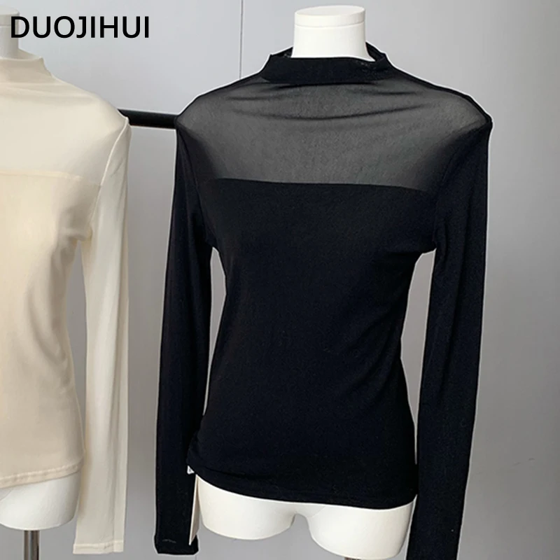 DUOJIHUI Classic Solid Color Chicly Lace Women's Blouse Autumn 2-colors Fashion Long Sleeve Pullover Female Blouse Black Apricot