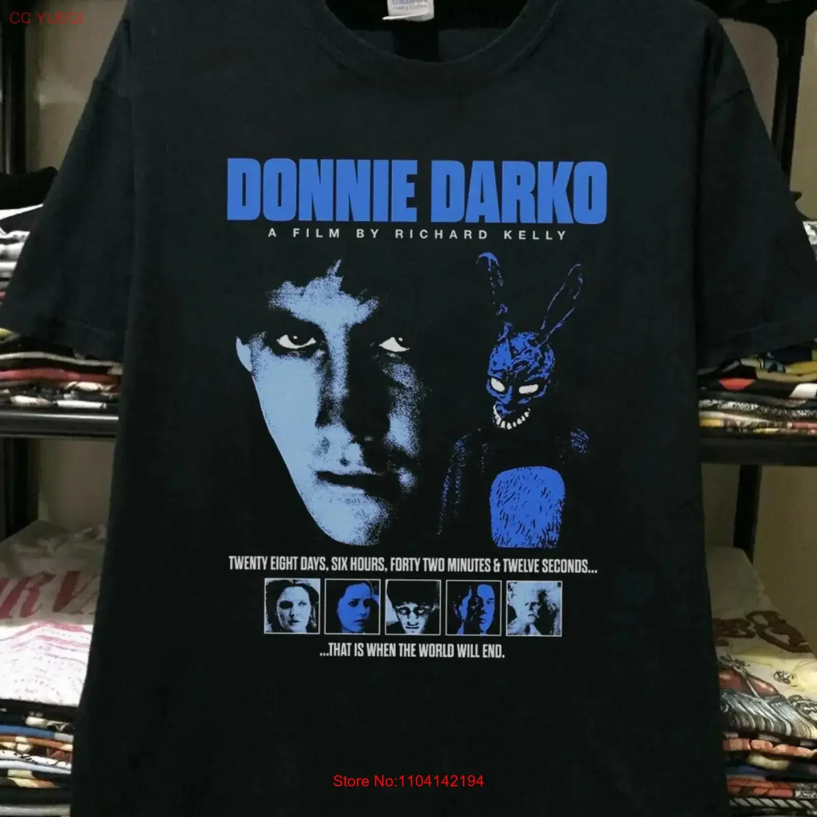 Vintage retro style donnie darko horror movie short sleeve black shirt vintage Washed Stretched Stylish Casual Unisex
