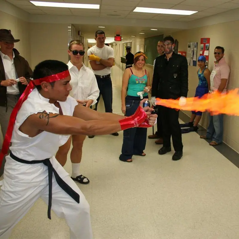 أزياء ستريت فايتر ريو كين كاراتيه جي التأثيرية للبالغين، عصابة رأس لمرحلة الهالوين