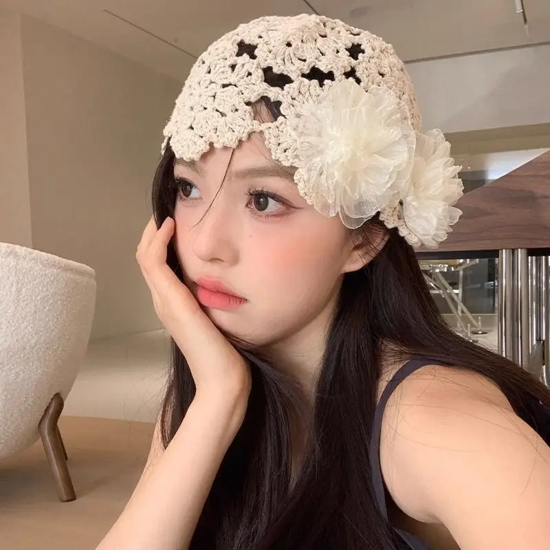 Sweet Versatile Hollow Flower Baotou Hat Women's Spring Summer Thin Fashion Crochet Knitted Pullover Hat Wool Hat
