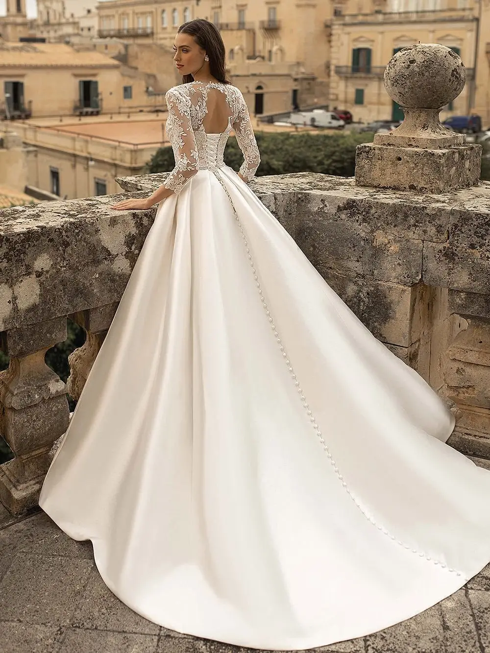 Customized Three Quarter Sleeve Wedding Dresses Backless Vestidos De Novia Applique Vestido De Noiva