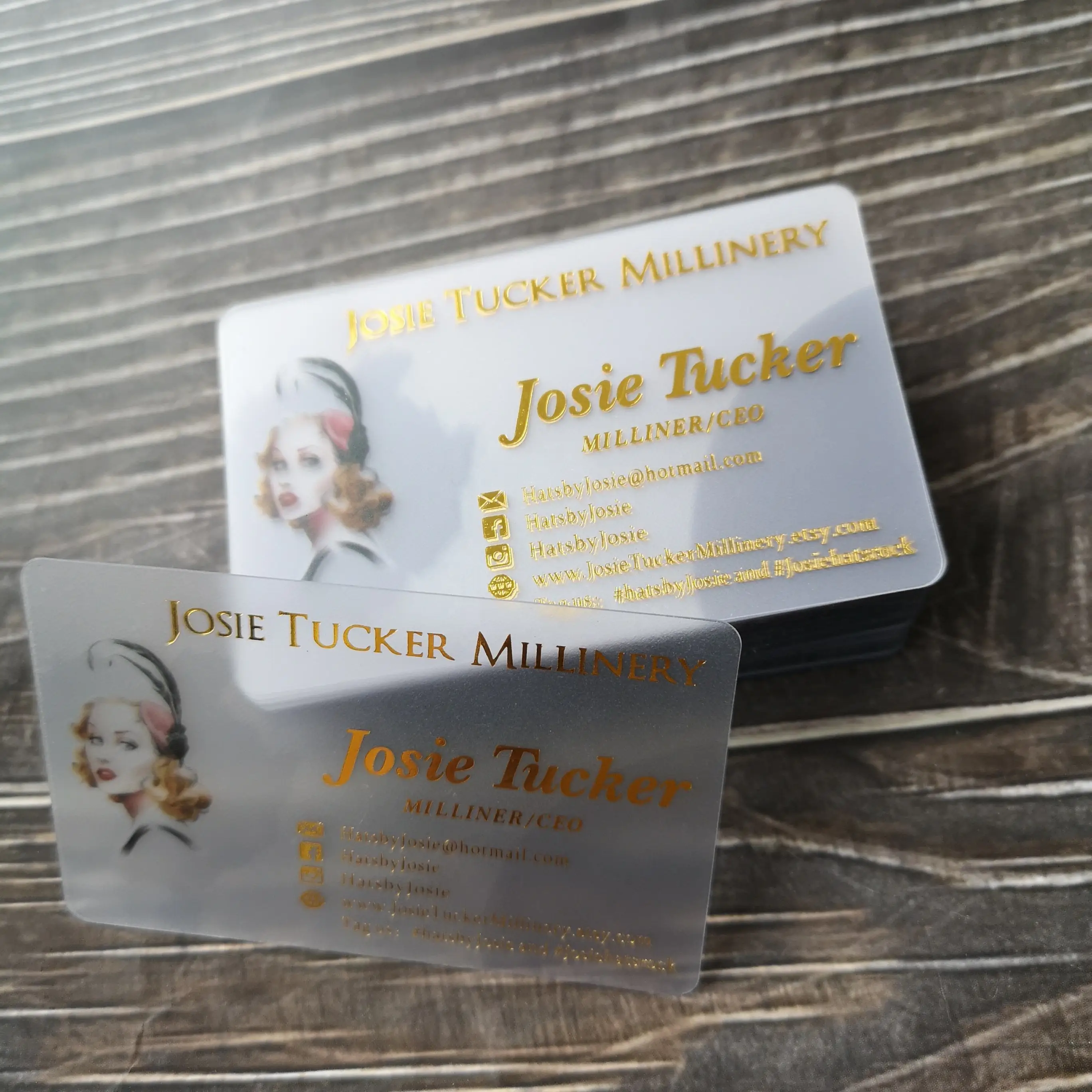 Customized luxury enterprise PVC card making 0.38mm gold foil holographic transparent plastic frosted PVC business card