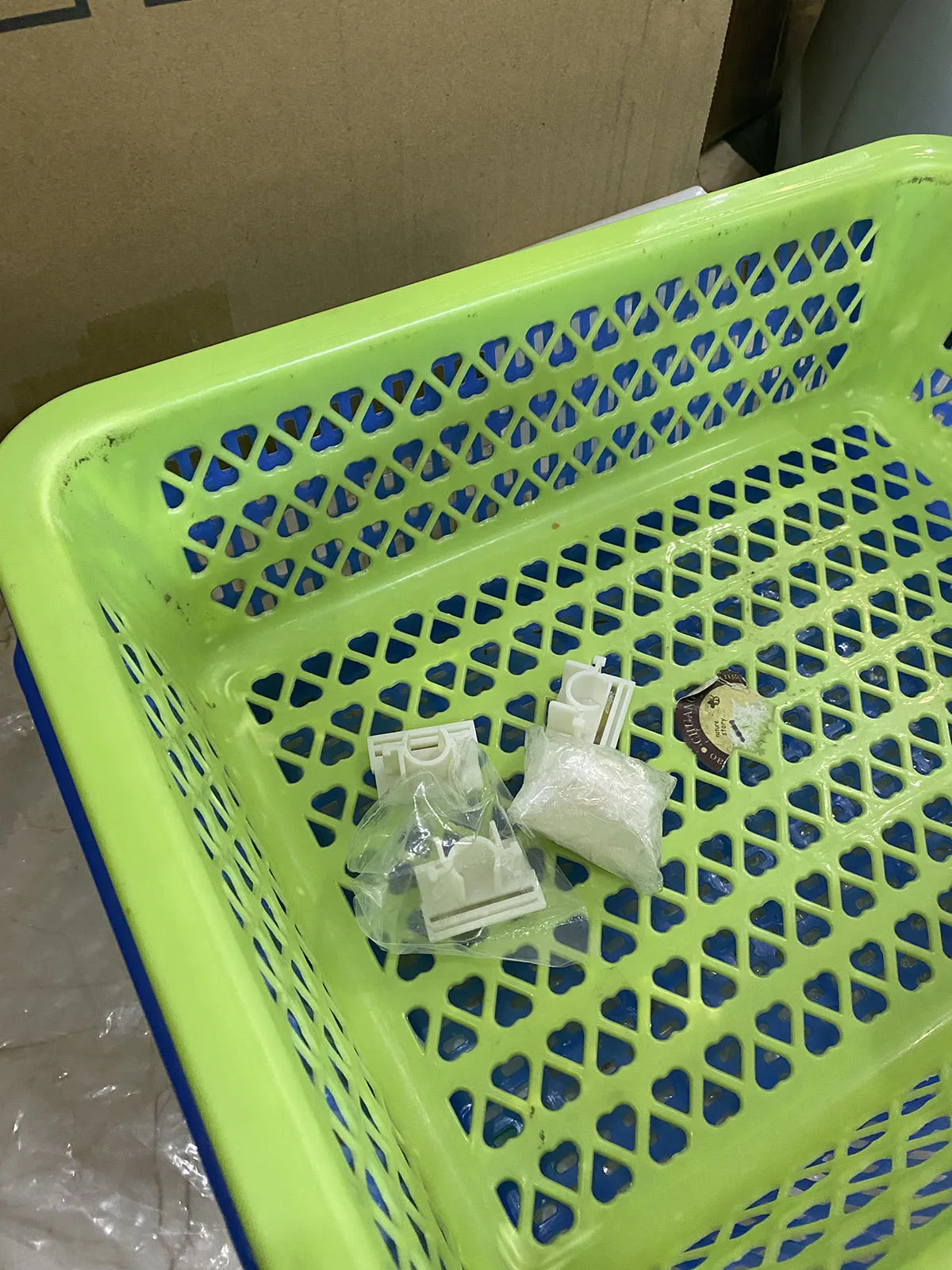 

5Pieces ZV 180 /CZ 180 Original New Stripper Pad Unit for Riso TR 1000 1510 1530 1550 CR 1600 1610 1630 1640 CV 1850 1860