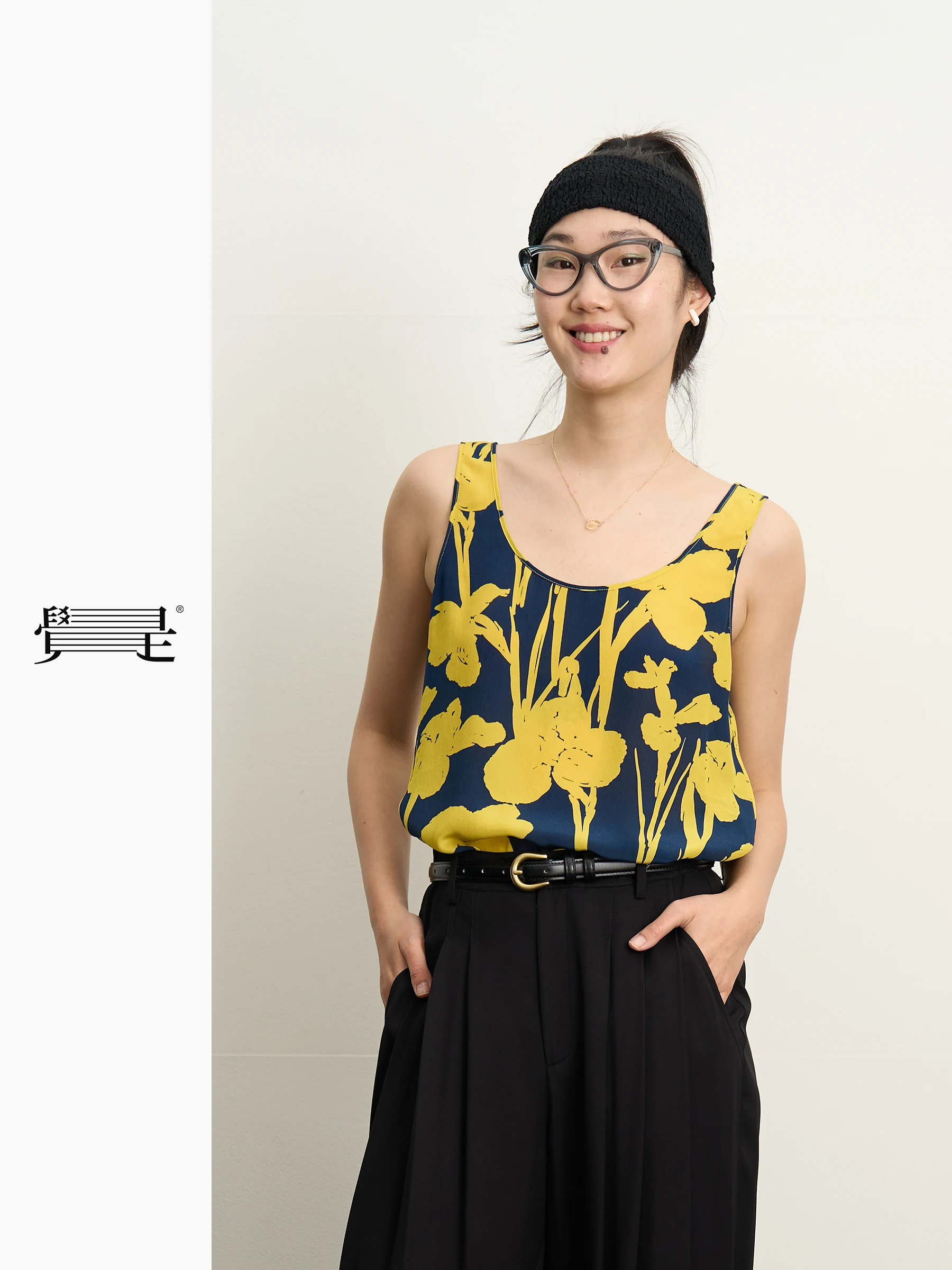 

Желтый укороченный топ-жилет с цветочным принтом ириса, оригинальный дизайн, летний, модный, облегающий, удобный крой