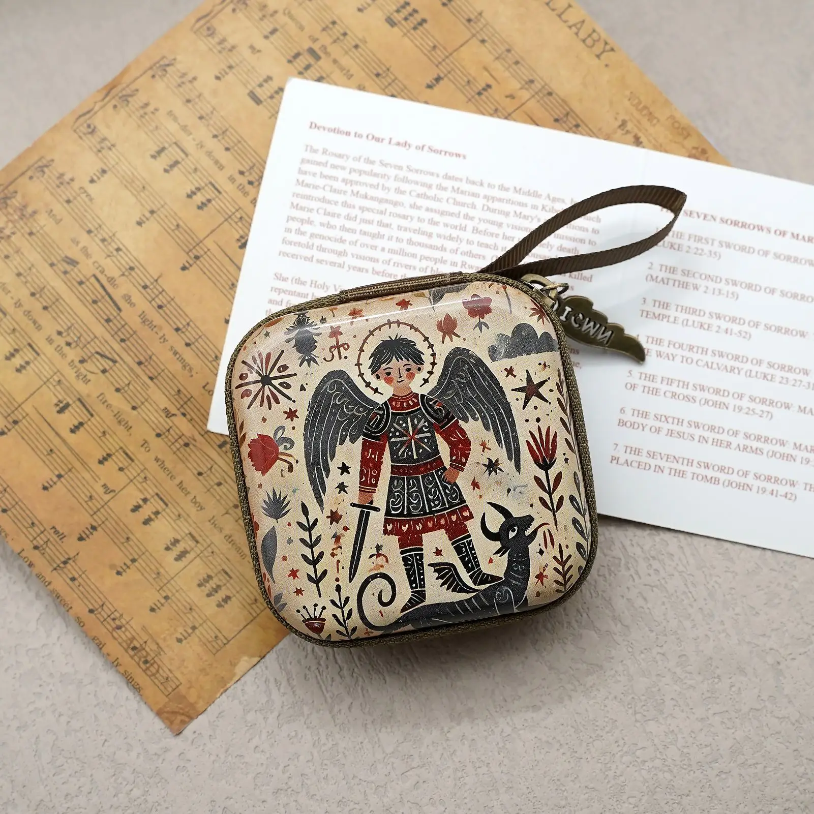 مريم العذراء يسوع الصلاة الوردية حقيبة مجوهرات دينية صندوق تخزين سبحة صلاة صندوق مسبحة هدايا مسيحية للنساء الرجال 7x7 سنتيمتر