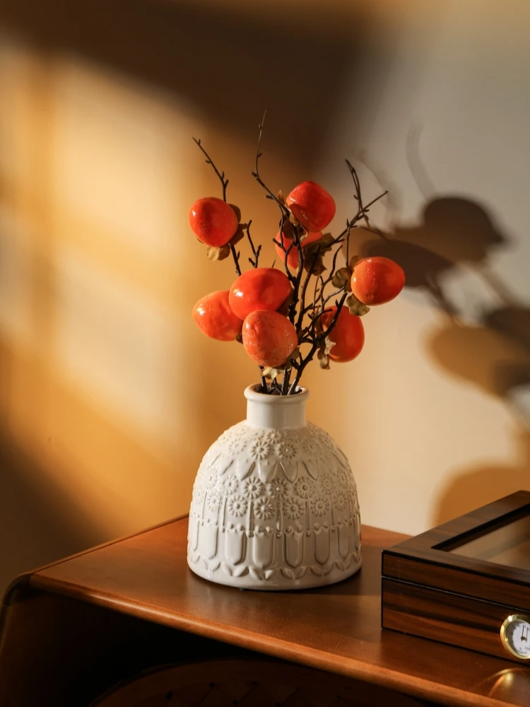 Retro American Ceramic Flower Vase Living Room  Flower Decoration Small Diameter High End Simple Modern Style White Porc...